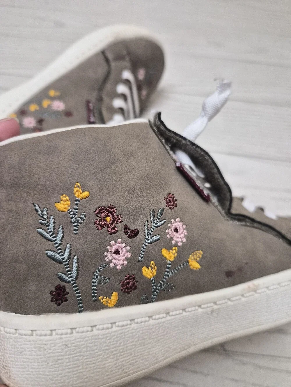 Floral Embroidered Carters Ankle Shoes Girls Size 2